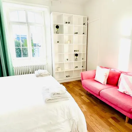 Cathedrale Jacuzzi Luxurious * Reims