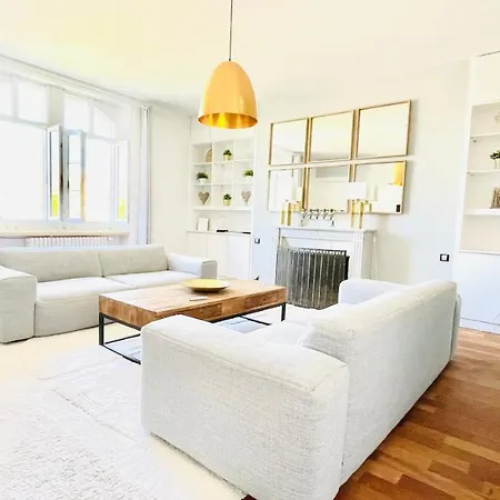 Cathedrale Jacuzzi Luxurious